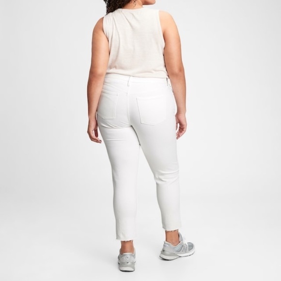 GAP White Girlfriend Mid Rise Size 33/16RS Regular Low Stretch Jeans / Denim - Picture 2 of 8